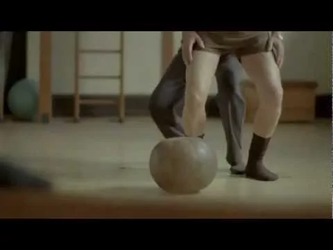 Video par Fittydent jutīgs adhezīvs krēms, 40 g