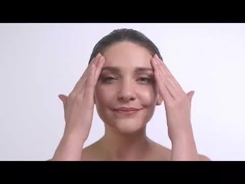 Video par Avene Hydrance viegla mitrinoša emulsija, 40 ml
